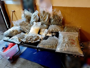 Kolejne zdecydowane uderzenie w przestępczość narkotykową. Tym razem policjanci połączyli siły i przeprowadzili działania na terenie Oławy