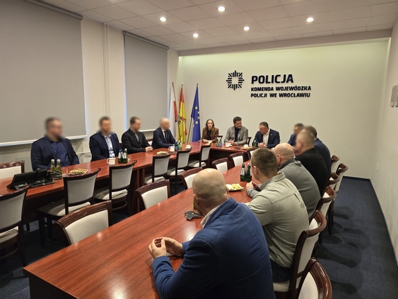 Wizyta przedstawicieli Europolu w siedzibie dolnośląskiej komendy wojewódzkiej