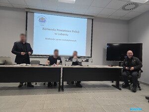 Spotkanie policjantów z Lubania oraz funkcjonariuszy Zakładu Karnego w Zarębie – wymiana doświadczeń w obszarze przestępczości narkotykowej