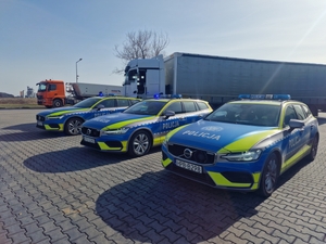 POLICYJNE DZIAŁANIA NA AUTOSTRZDZIE