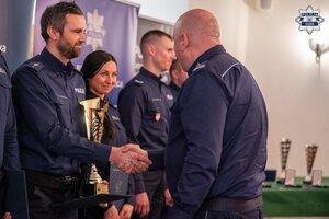 zawody, wręczanie pucharów