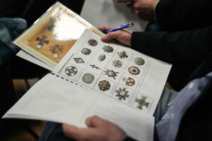 Warsztaty dla policjantów i pracowników cywilnych w Izbie Pamięci KWP we Wrocławiu