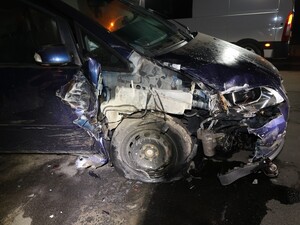 Kłamstwo ma krótkie nogi. Legniccy policjanci rozwikłali sprawę rzekomej kradzieży auta