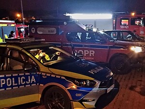 policja pomaga turyście