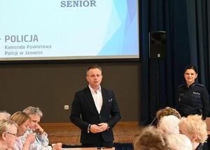 Świadomy senior to bezpieczny senior. Spotkanie profilaktyczne w Wądrożu Wielkim