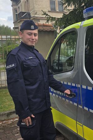 modele i policjant