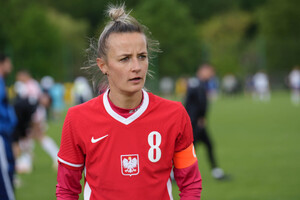 PIŁKA NOŻNA