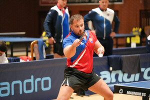 TENIS STOŁOWY