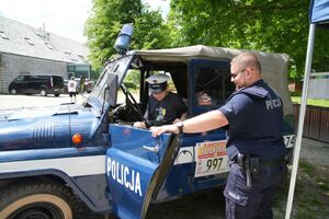 Policjanci w jubileuszowym Rajdzie Koguta – wspomnienia wracają…