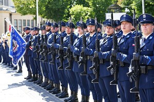 Zdjęcia z obchodów 107. powstania Policji Państwowej