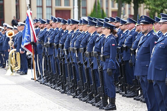 Zdjęcia z obchodów 107. powstania Policji Państwowej