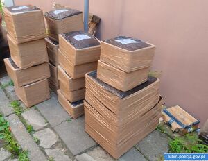 zabezpieczony tytoń poukładany w paczkach