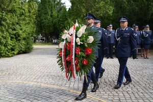 uroczystośc policyjne pod tablicami pamięci