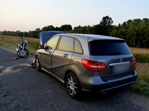 motor po zderzeniu z samochodem osobowym