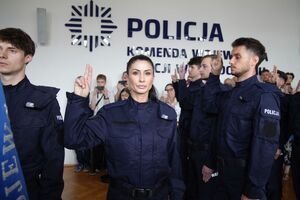 ślubowanie NOWOPRZYJĘTYCH POLICJANTÓW