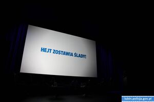 Konferecja o Hejcie na hali widowiskowej