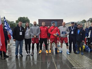Sportowa pasja? Załóż mundur!
