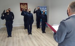 Rota ślubowania składana przez policjantów jednego z powiatów Dolnego Śląska.