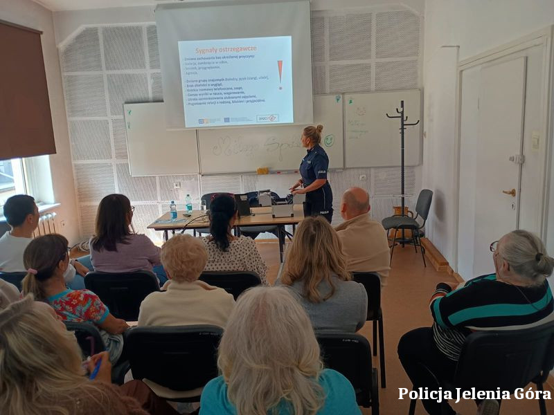 „Drugstop” – spotkanie edukacyjne w Publicznej Poradni Psychologiczno-Pedagogicznej w Jeleniej Górze