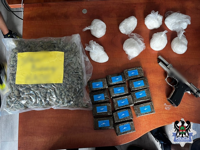 Wałbrzyscy kryminalni zabezpieczyli ponad 2,8 kg środków odurzających i psychotropowych